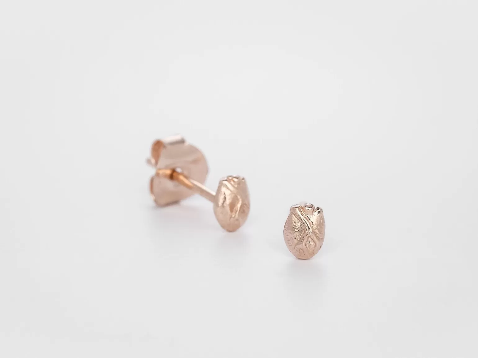 Cheap Anatomic Heart Miniature Studs Ear Studs