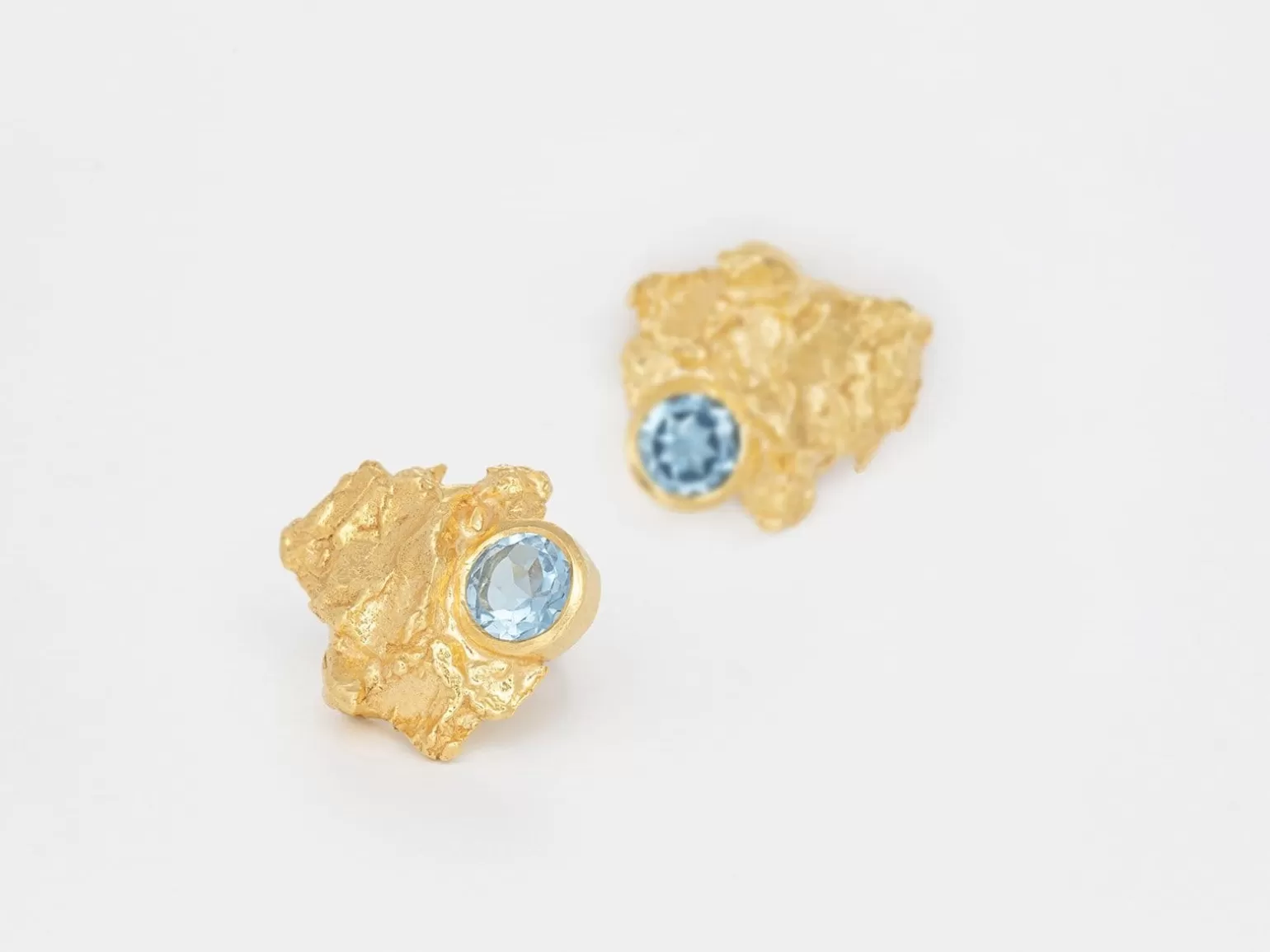 Hot Another Sky Ear Studs