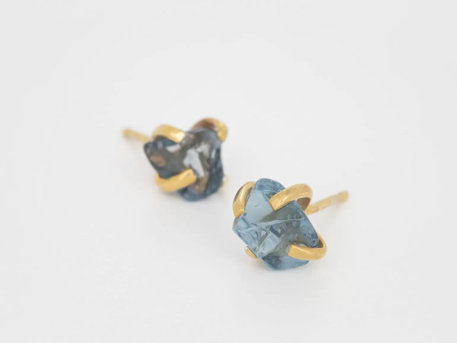 Best Forest Of Lanterns Ear Studs