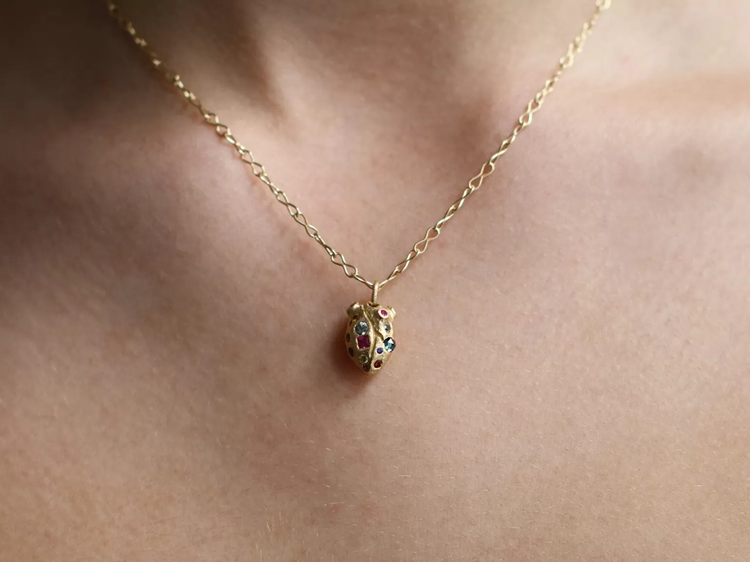 Hot The Rainbow Heart (18K Gold) Necklaces